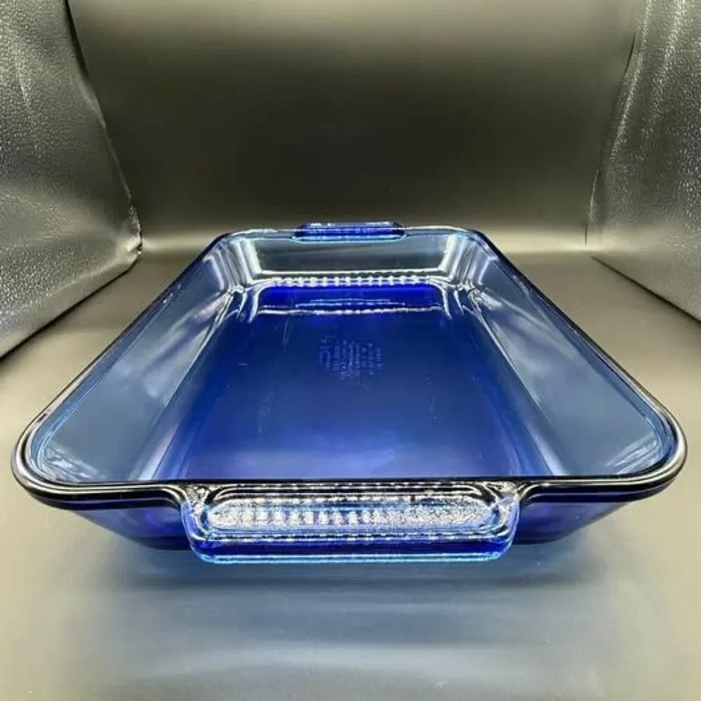 Anchor Hocking Cobalt Blue Glass 4 Quart Baking Dish